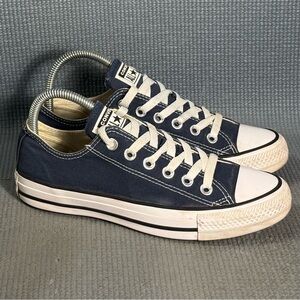 Converse Chuck‎ Taylor All Star Low Navy Blue Sneakers Women’s Size 7